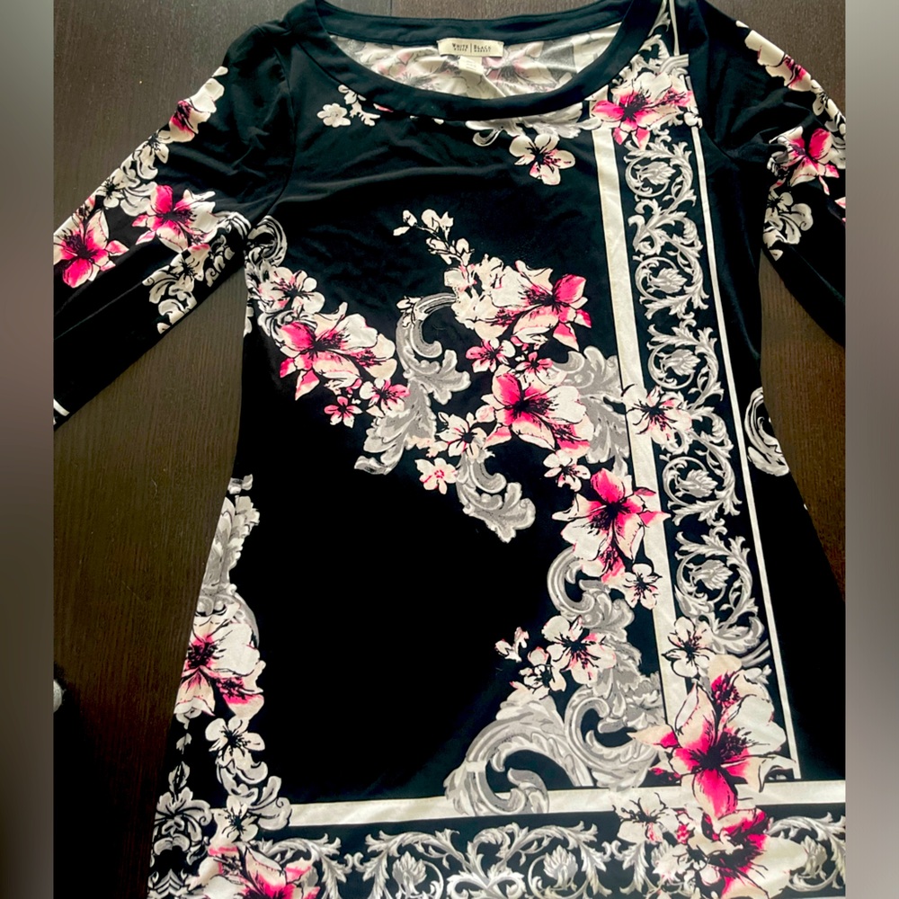 White House | Black Market Blouse